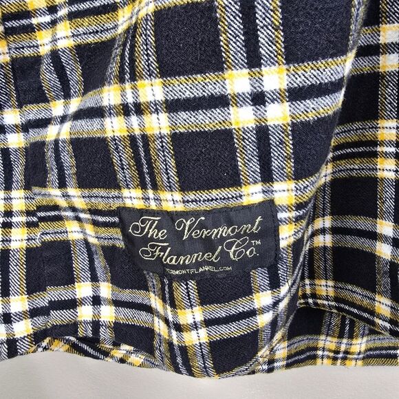 The Vermont Flannel Co Mens Long Sleeve Plaid Cotton 2 Pocket Flannel Small - Picture 6 of 6